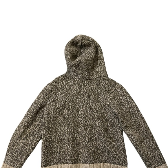 Oshkosh B’gosh kids Gray Knit Sweater size 4T - Picture 3 of 4